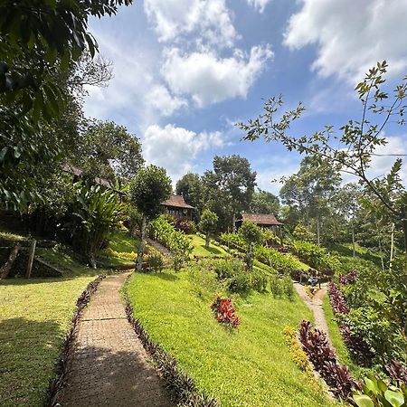 Sang Tirta Resort Penebel Ngoại thất bức ảnh